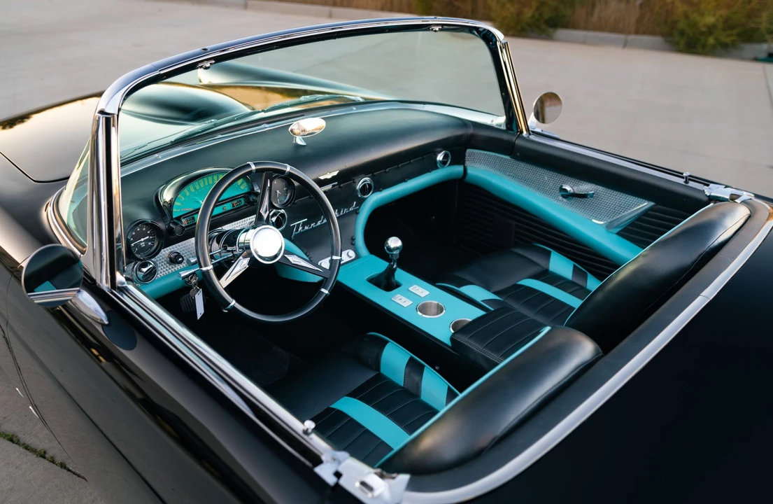 1955 Ford Thunderbird 1st Gen - Image 29 of 31