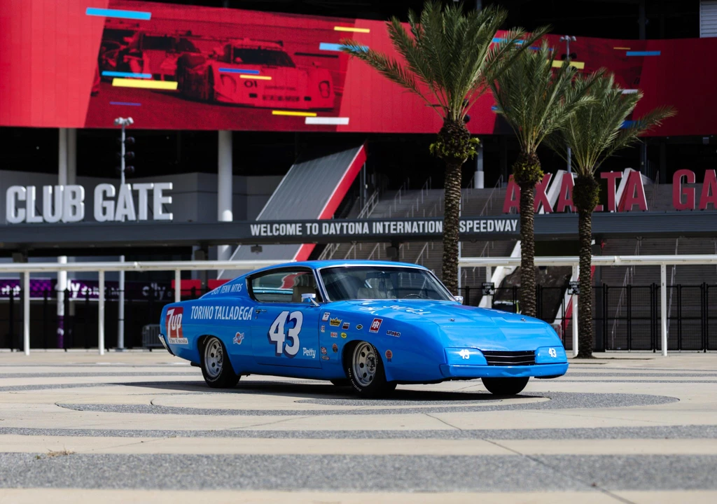 1969 Ford Torino 1st Gen - Image 3 of 31
