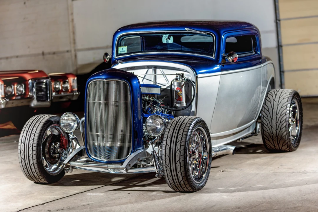 Ford Hot Rod - Image 1 of 31