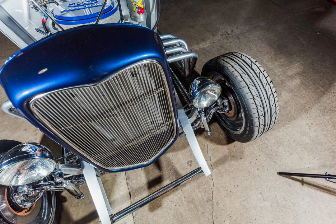 Ford Hot Rod - Image 10 of 31