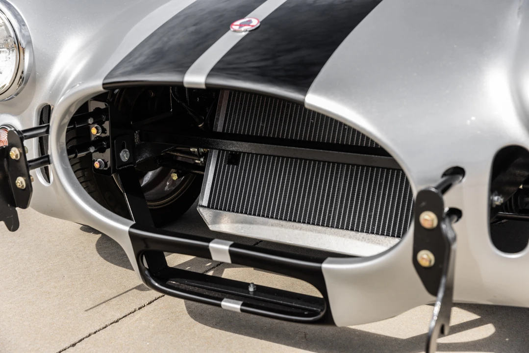 Shelby Cobra Replica - Image 25 of 31
