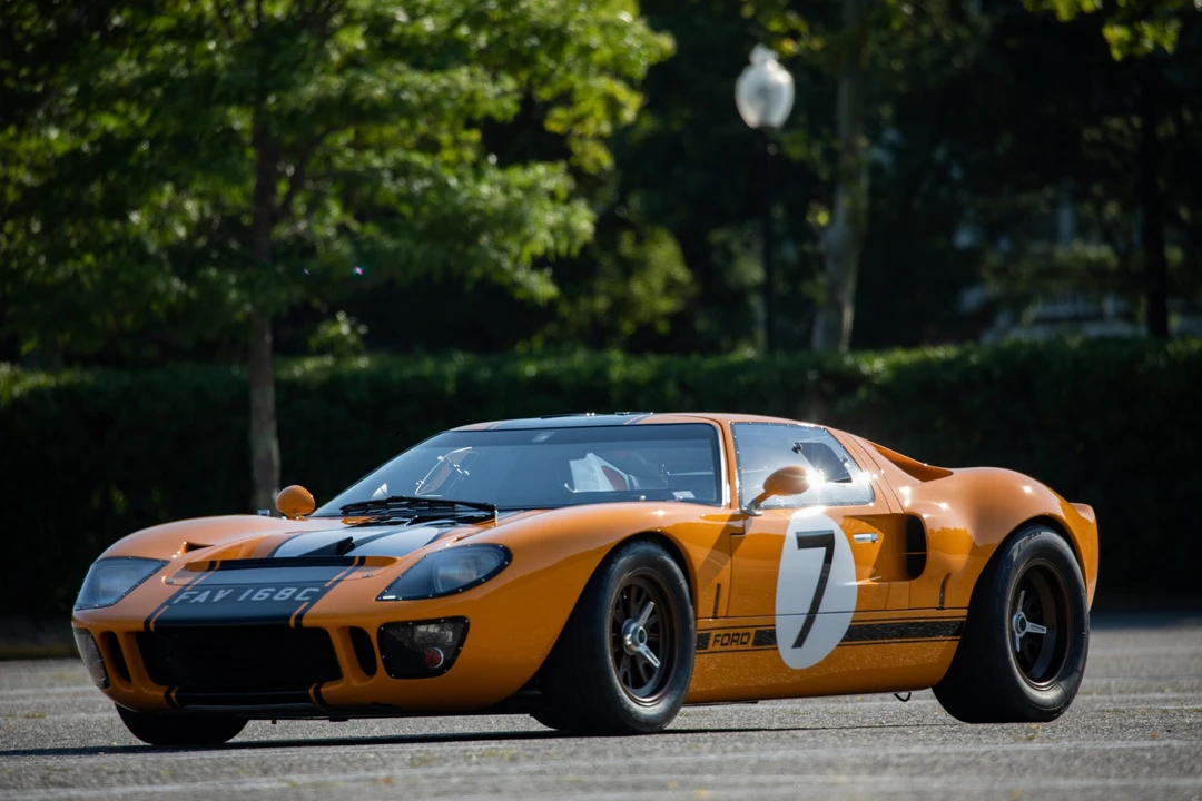 Ford Replica - Image 2 of 31