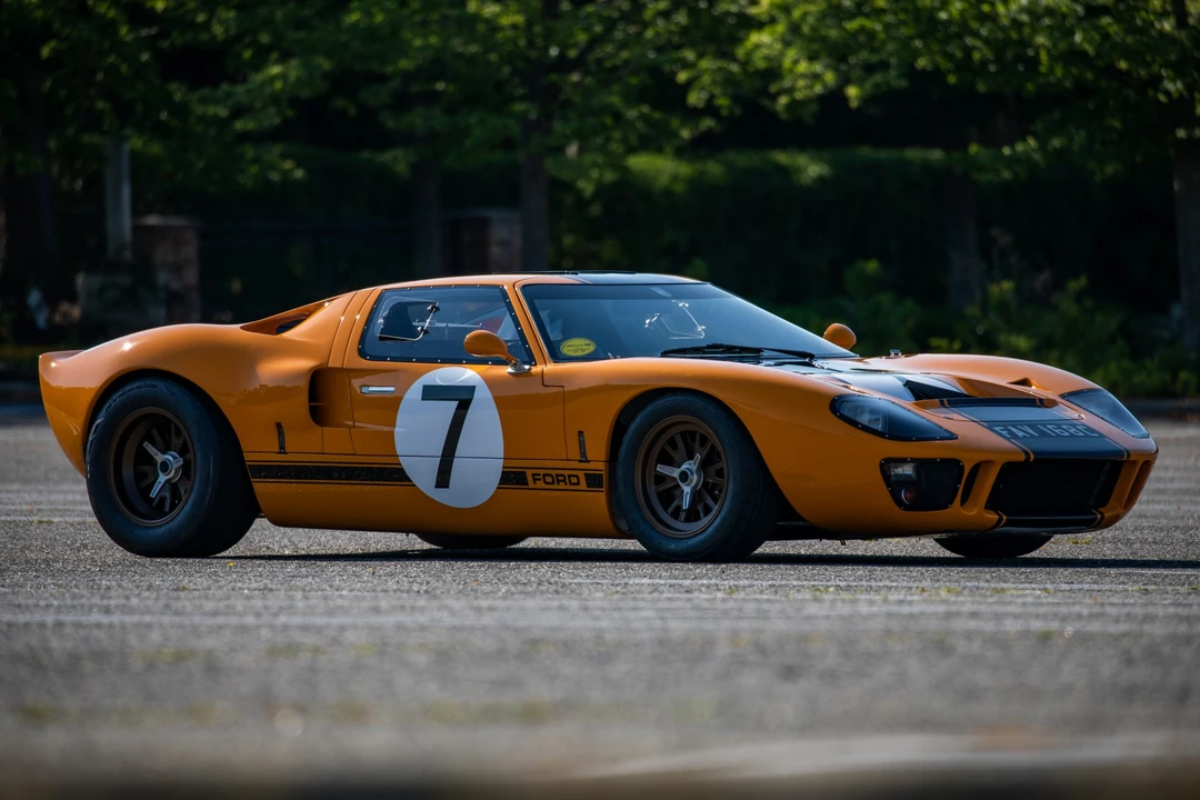 Ford Replica - Image 13 of 31