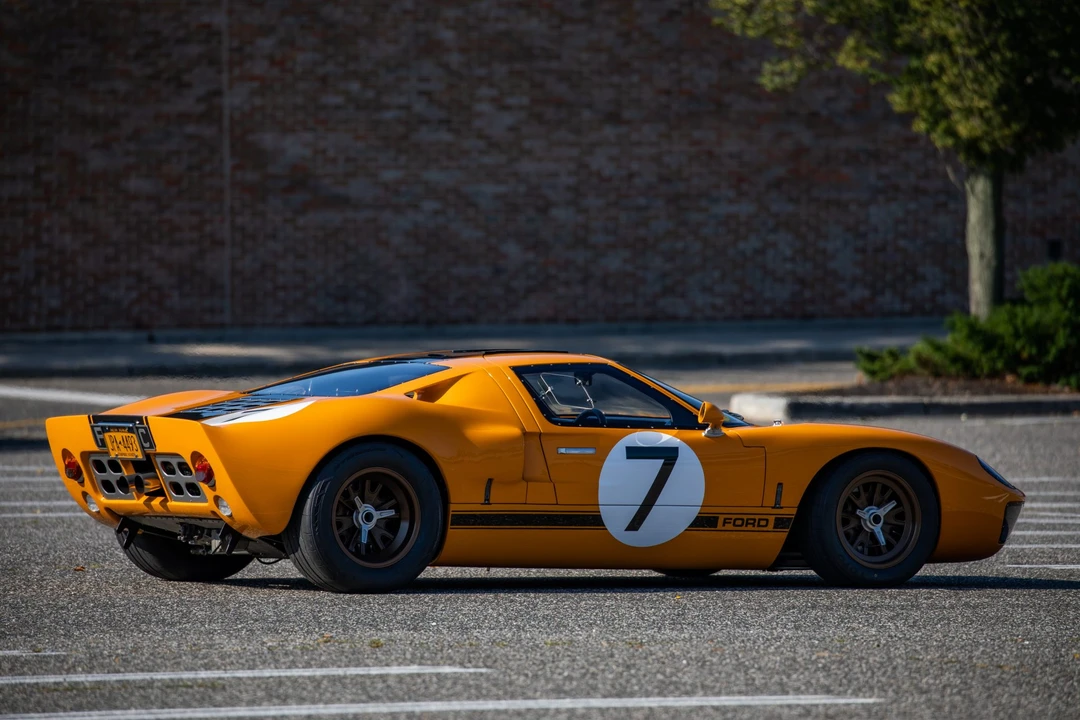 Ford Replica - Image 16 of 31