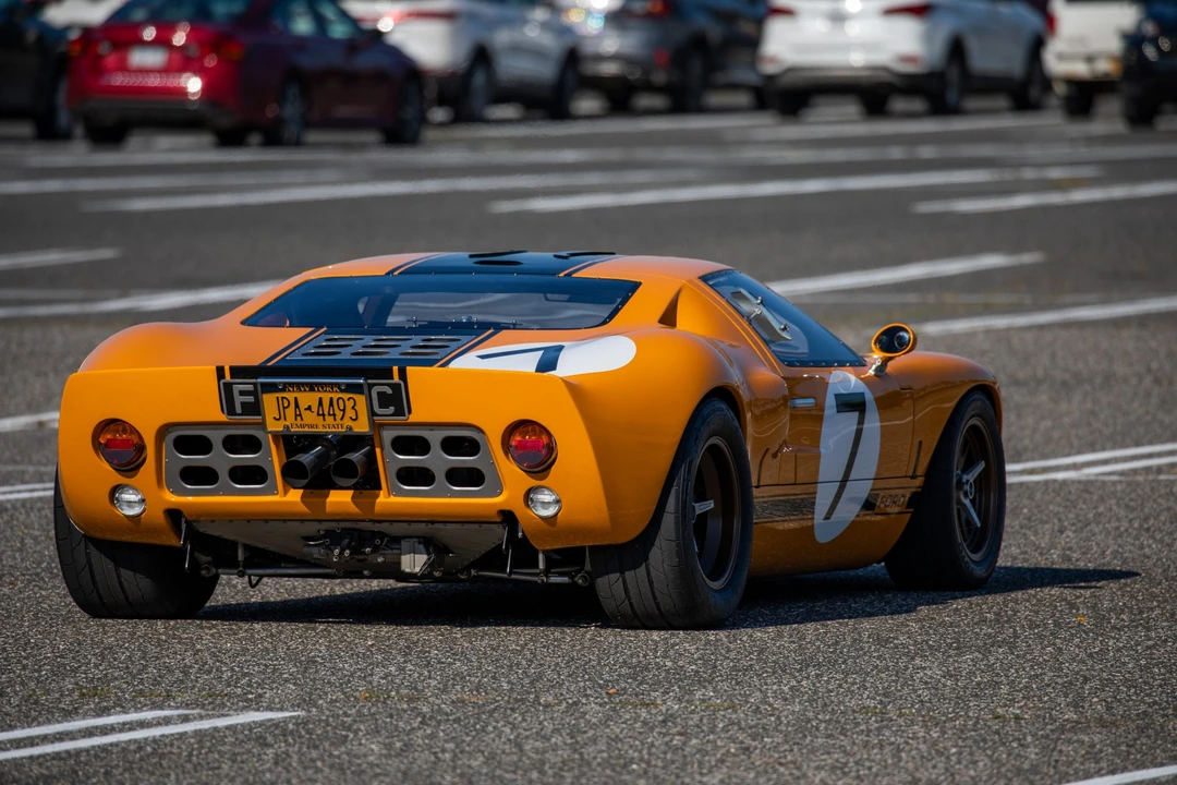 Ford Replica - Image 18 of 31