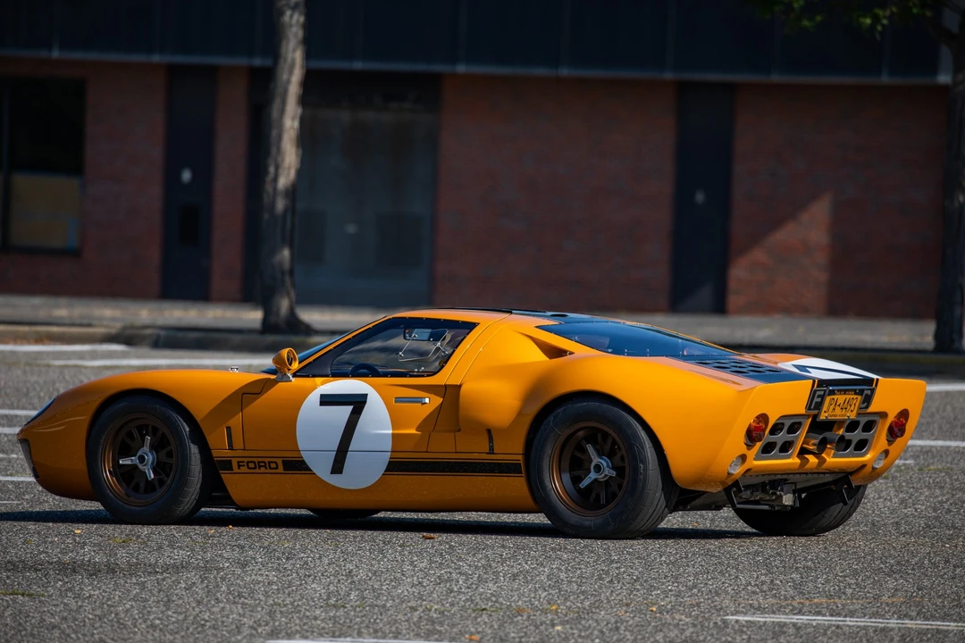 Ford Replica - Image 21 of 31