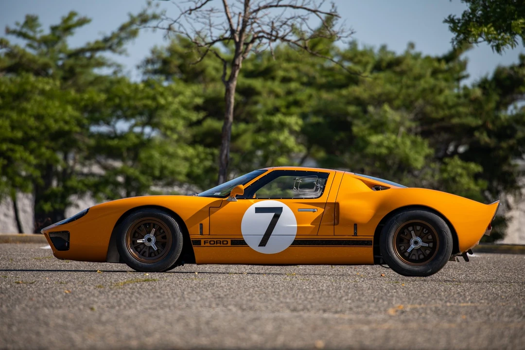 Ford Replica - Image 23 of 31