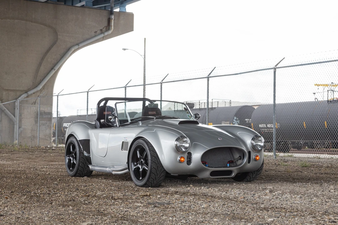 Shelby Cobra Replica - Image 29 of 31