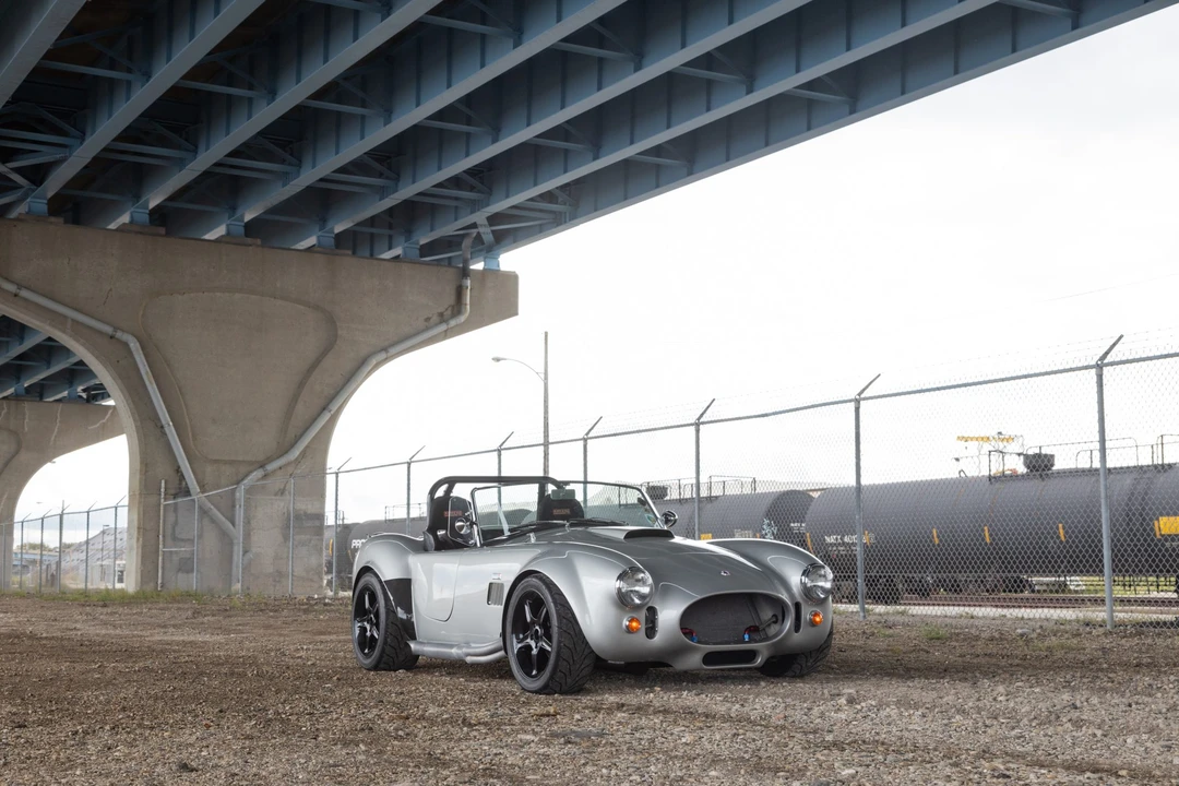 Shelby Cobra Replica - Image 27 of 31