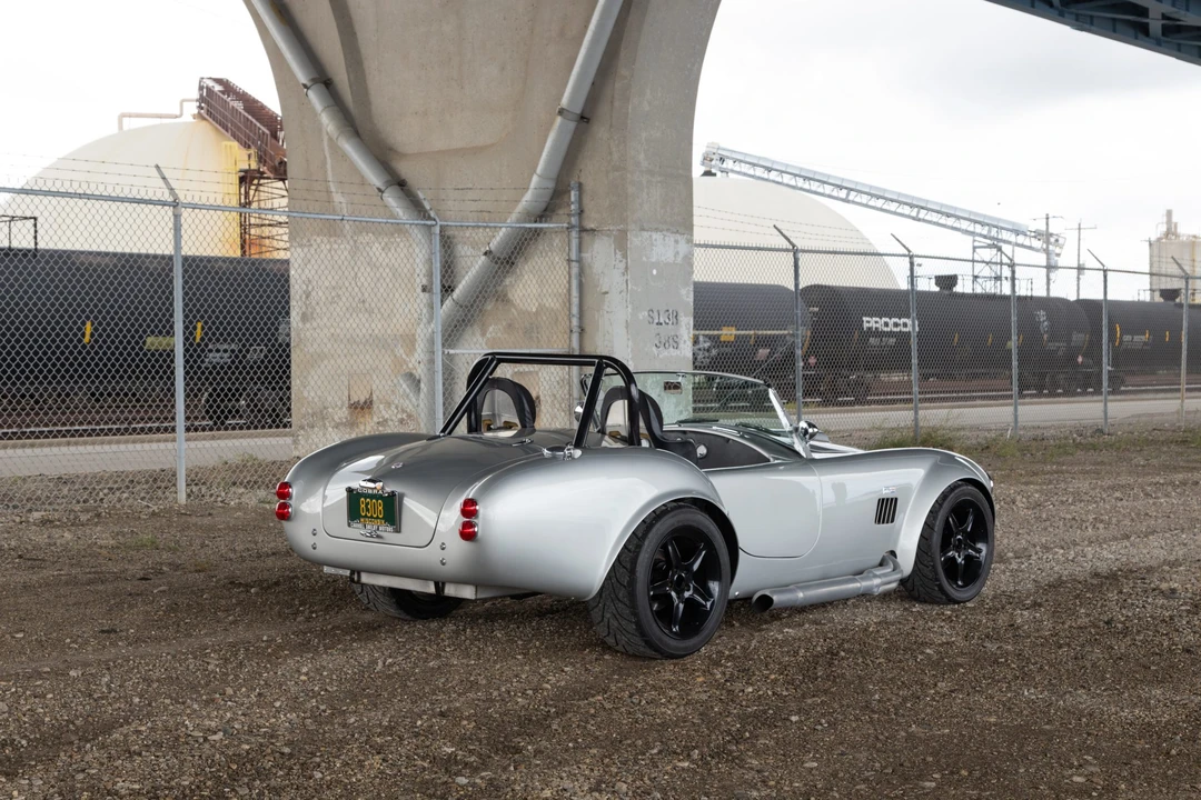 Shelby Cobra Replica - Image 19 of 31