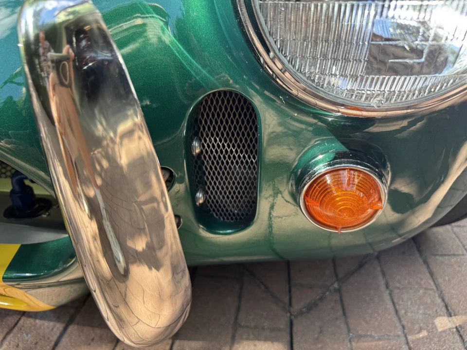 Factory Five Roadster - Image 21 of 31