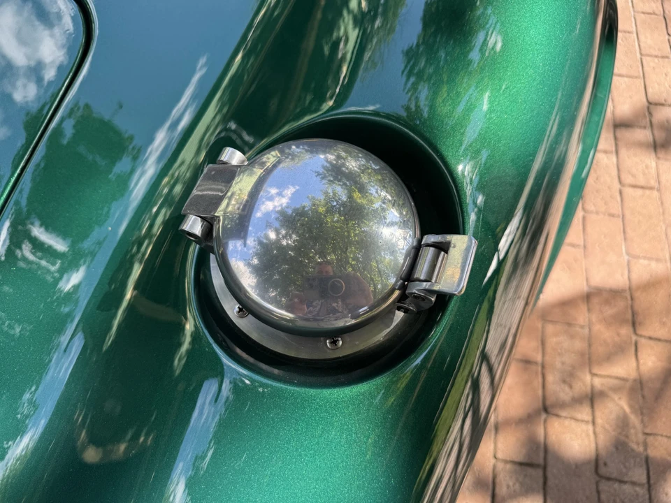 Factory Five Roadster - Image 22 of 31