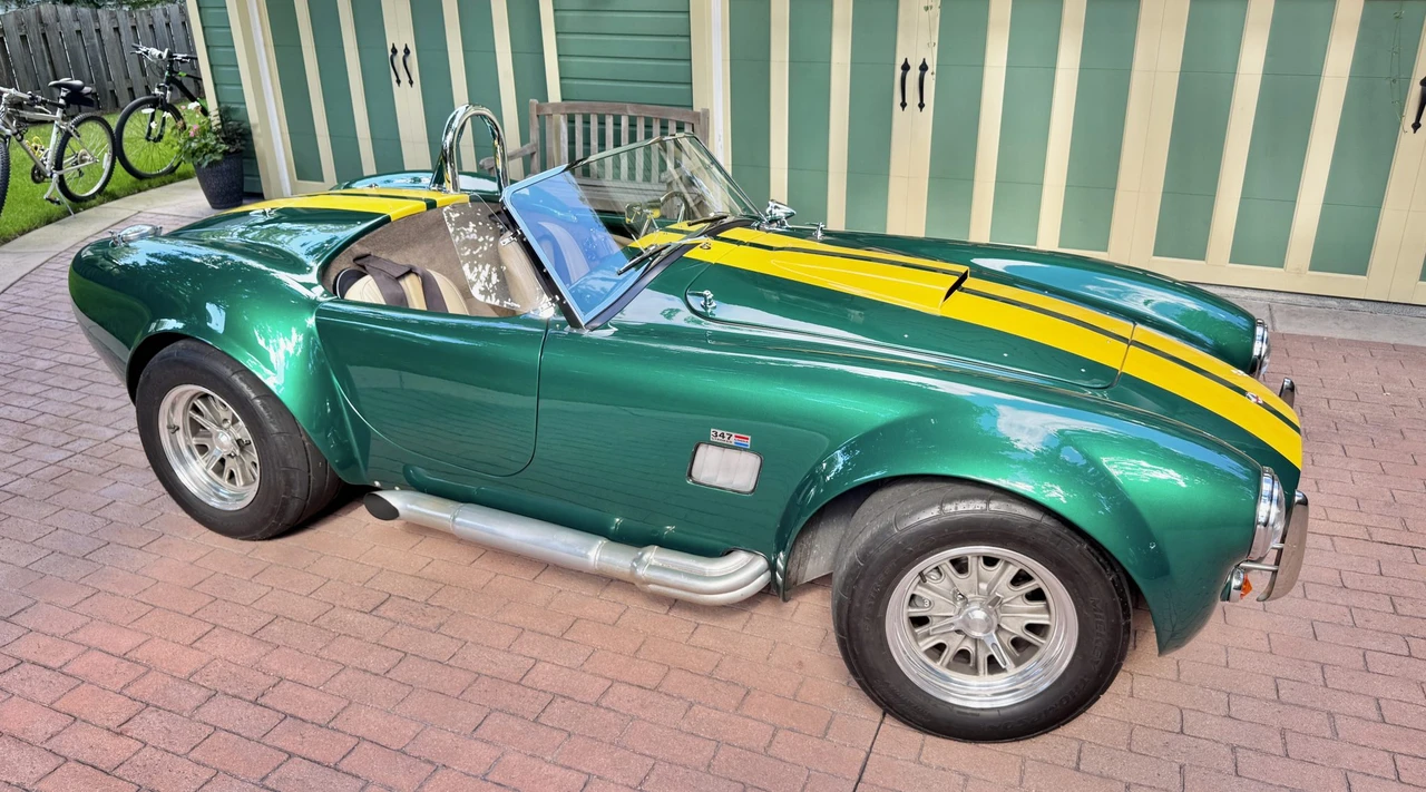 Factory Five Roadster - Image 15 of 31