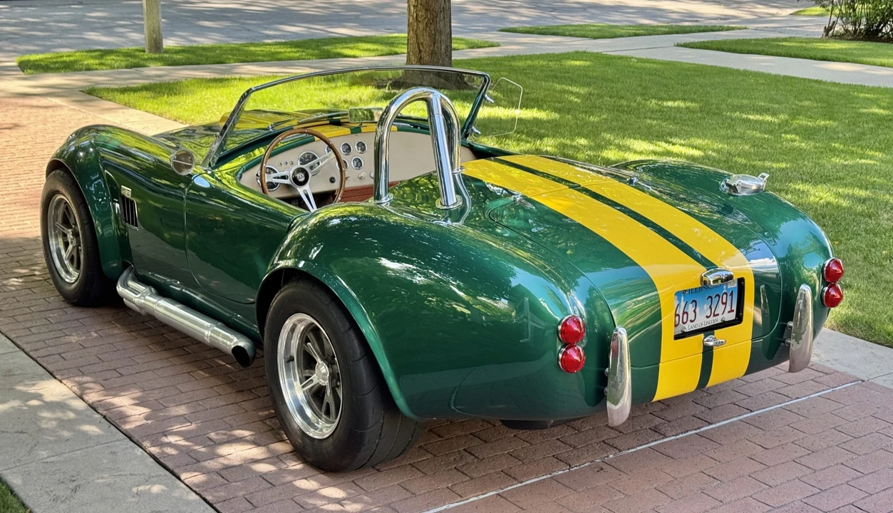 Factory Five Roadster - Image 12 of 31