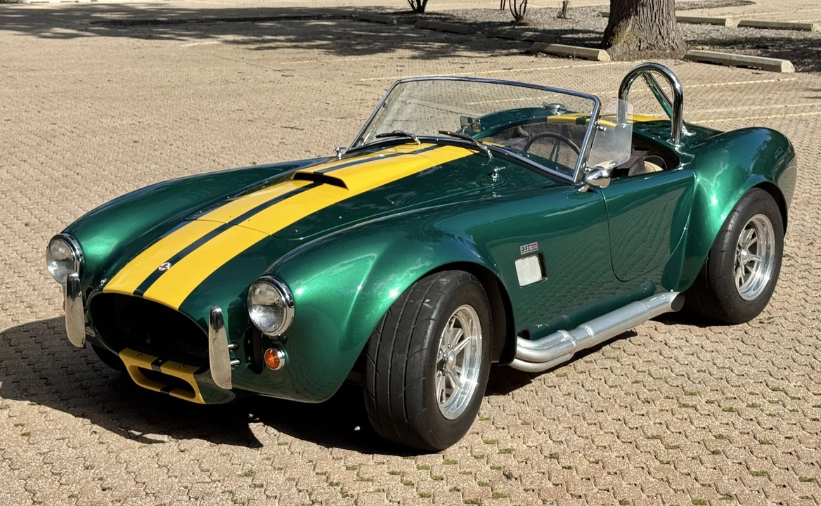 Factory Five Roadster - Image 3 of 31