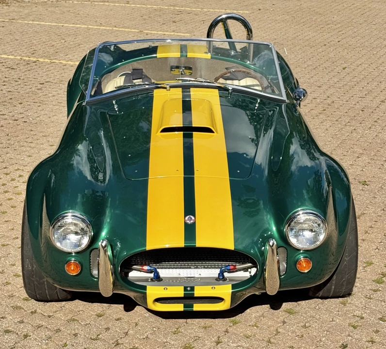 Factory Five Roadster - Image 17 of 31
