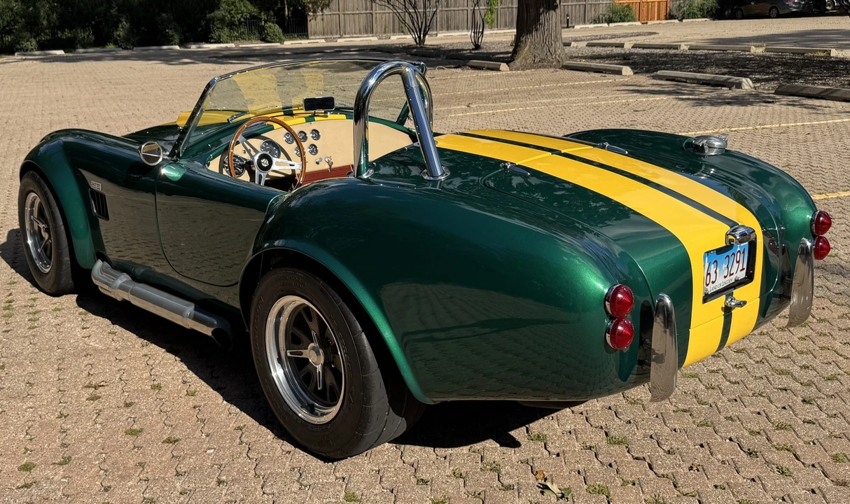 Factory Five Roadster - Image 5 of 31