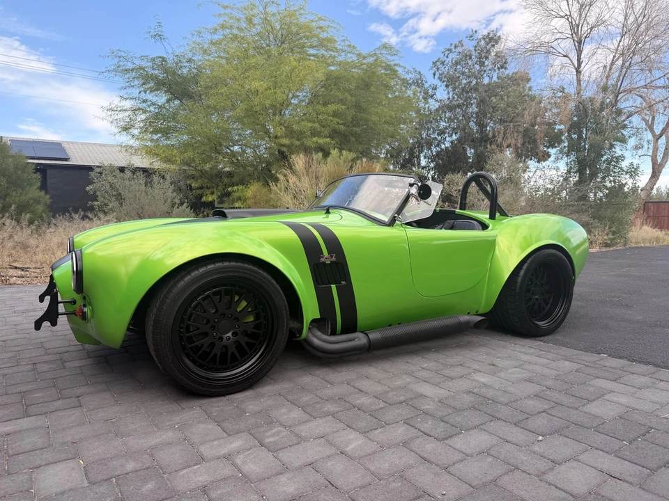 Shelby Cobra Replica - Image 20 of 31