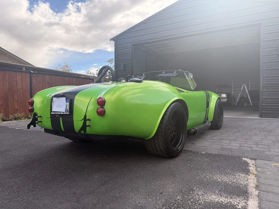 Shelby Cobra Replica - Image 10 of 31