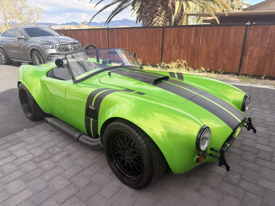 Shelby Cobra Replica - Image 6 of 31