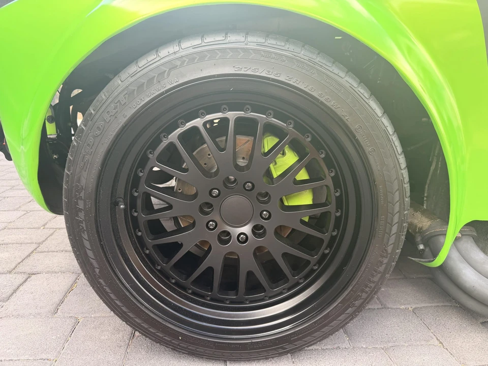 Shelby Cobra Replica - Image 27 of 31