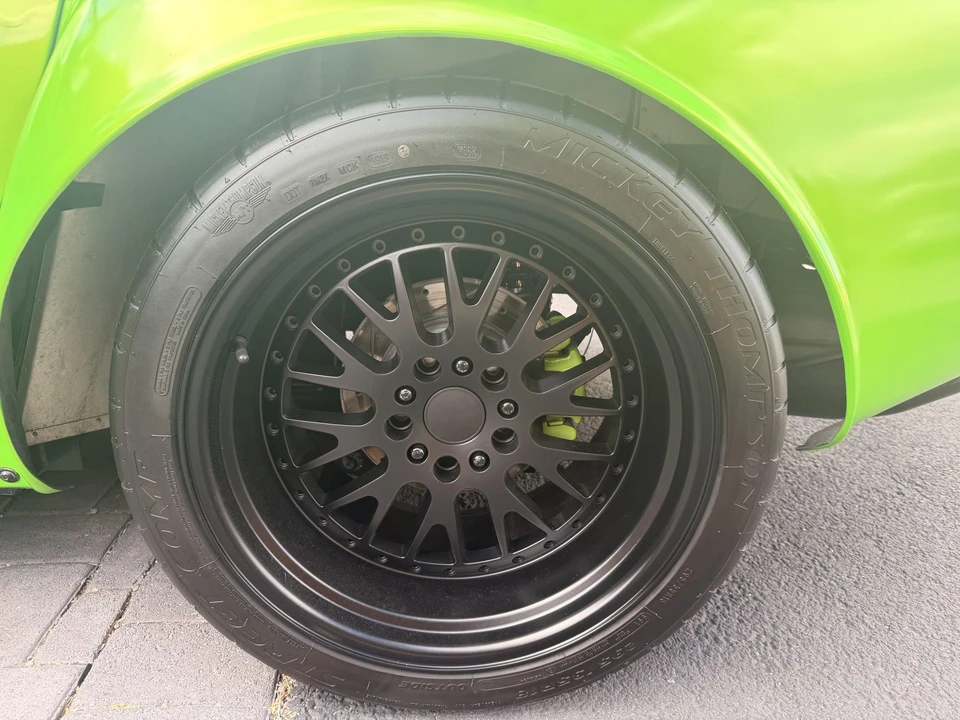 Shelby Cobra Replica - Image 26 of 31