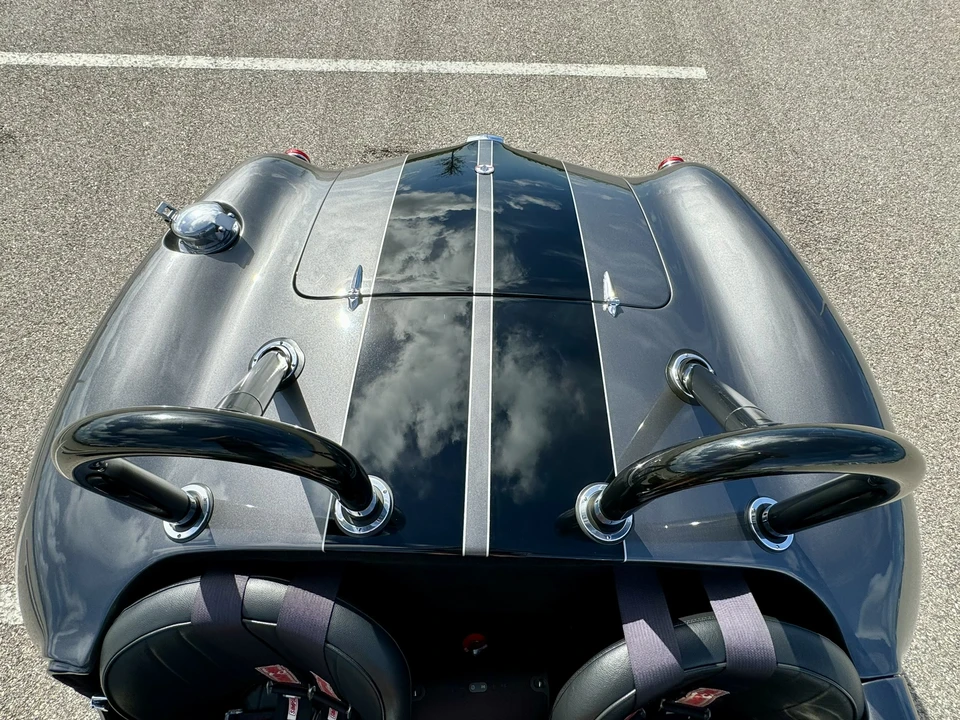 Shelby Cobra Replica - Image 17 of 31
