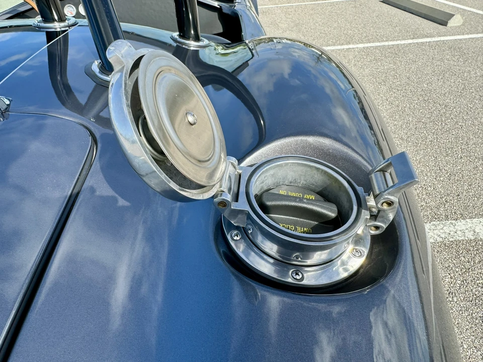 Shelby Cobra Replica - Image 25 of 31