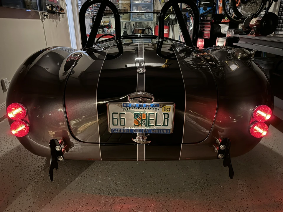 Shelby Cobra Replica - Image 22 of 31