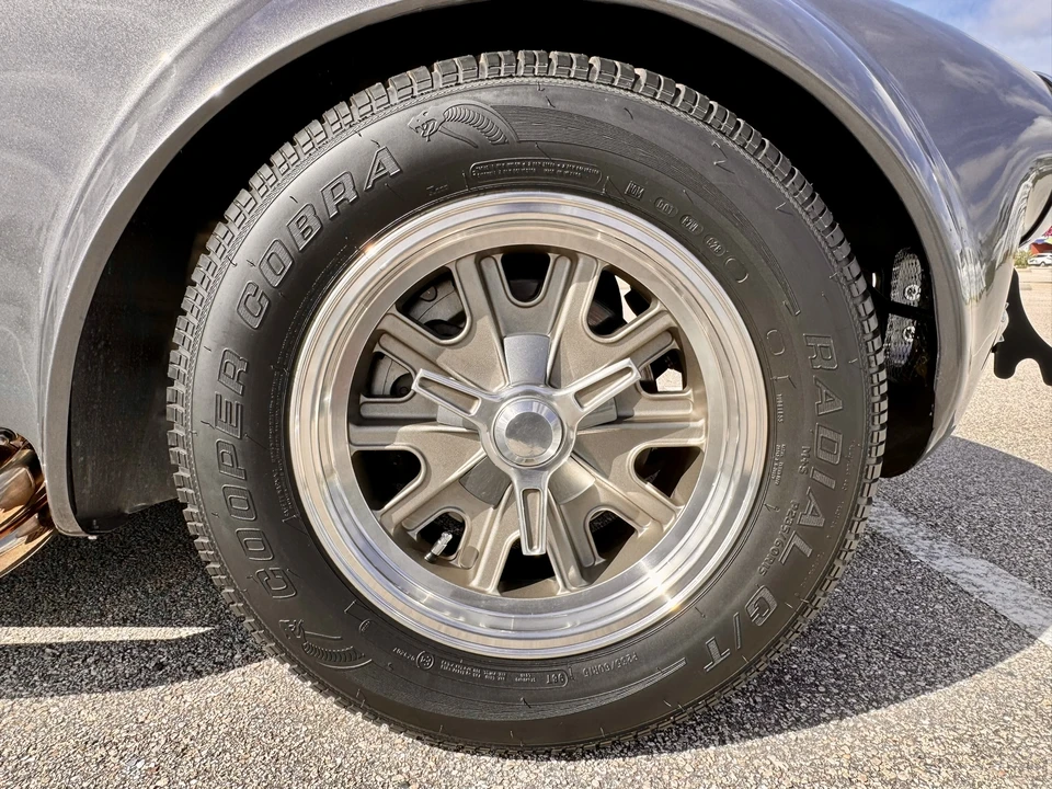 Shelby Cobra Replica - Image 31 of 31