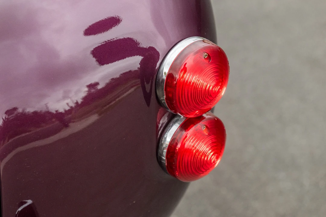 Shelby Cobra Replica - Image 22 of 31