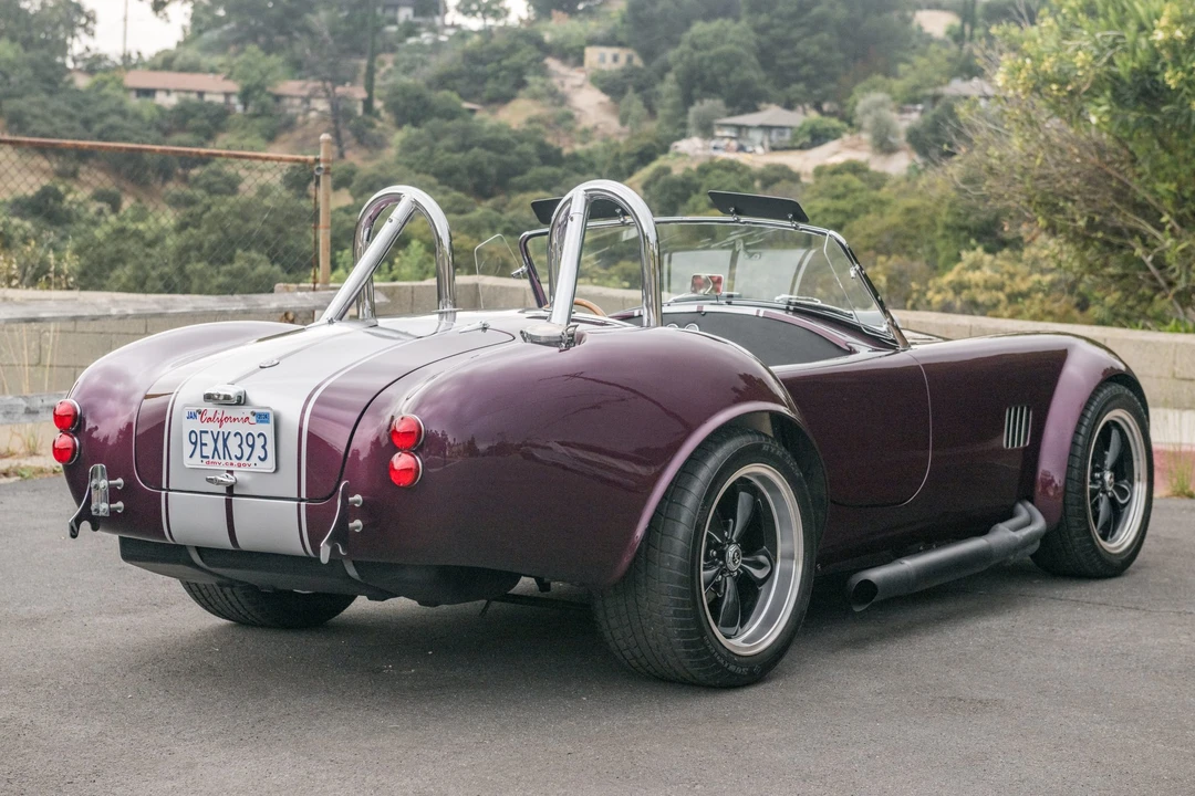 Shelby Cobra Replica - Image 6 of 31