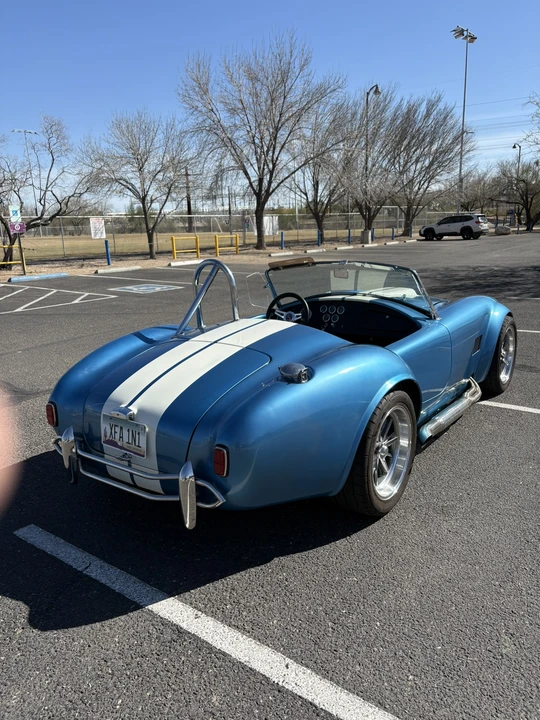 Factory Five Roadster - Image 11 of 31