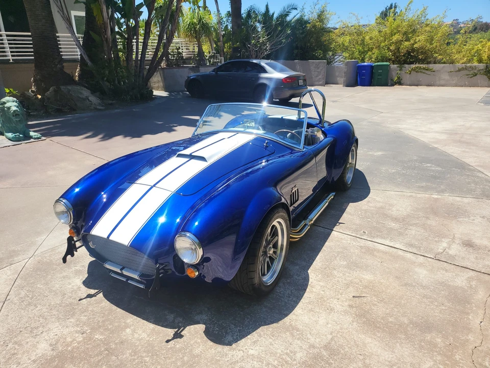 Shelby Cobra Replica - Image 5 of 31