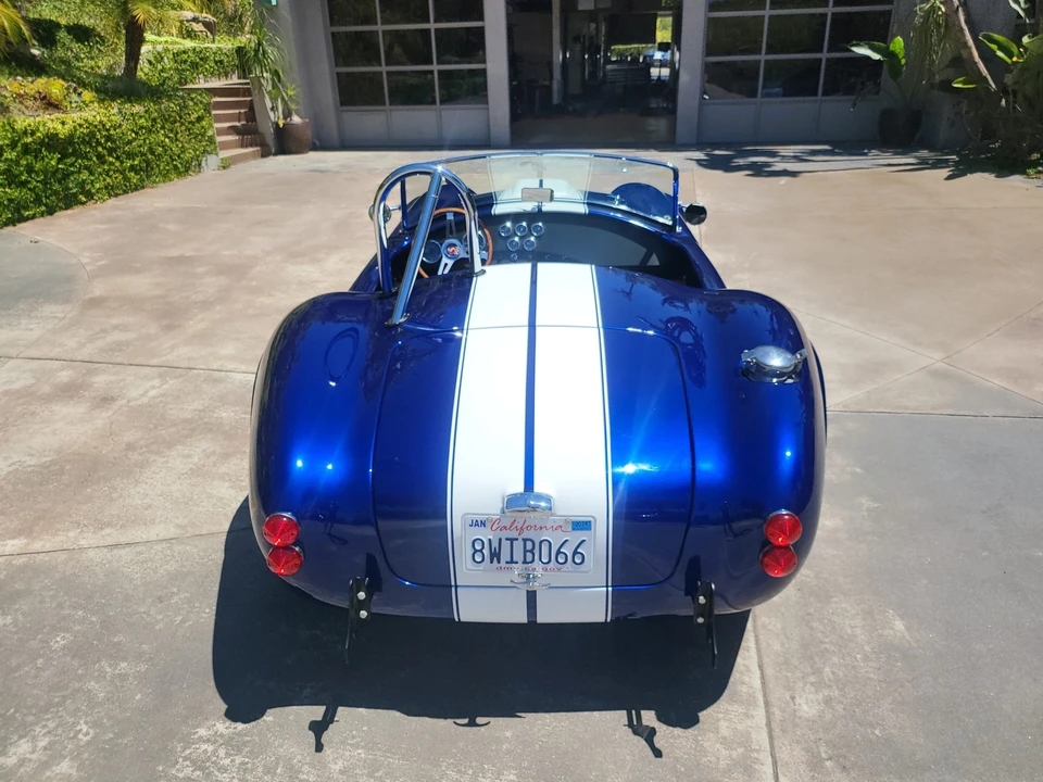 Shelby Cobra Replica - Image 8 of 31