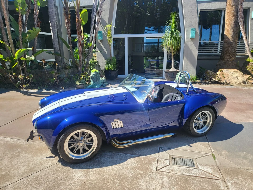 Shelby Cobra Replica - Image 7 of 31