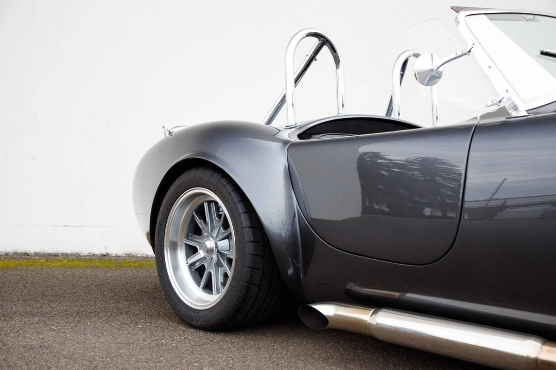 Shelby Cobra Replica - Image 31 of 31