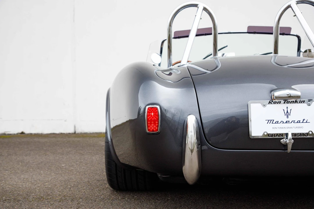 Shelby Cobra Replica - Image 25 of 31