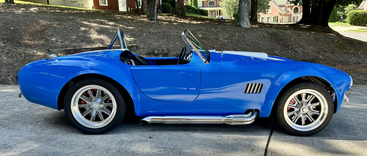 Factory Five Roadster - Image 7 of 31