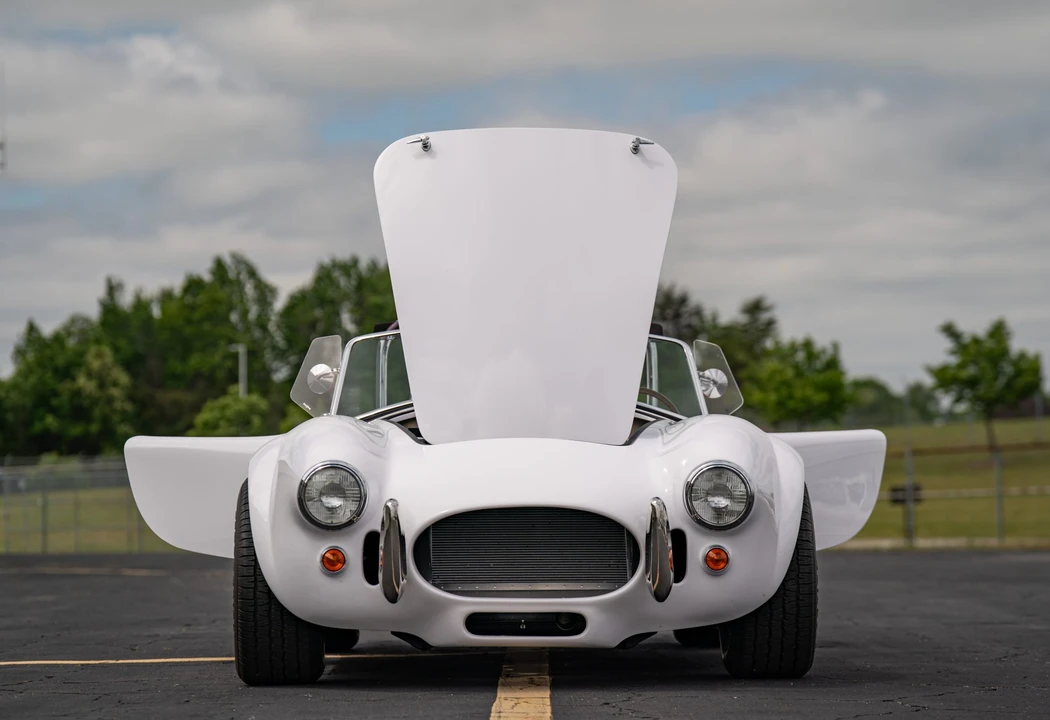 Shelby Cobra Replica - Image 14 of 31