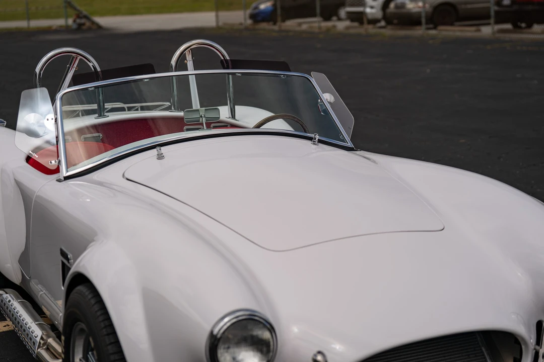 Shelby Cobra Replica - Image 25 of 31