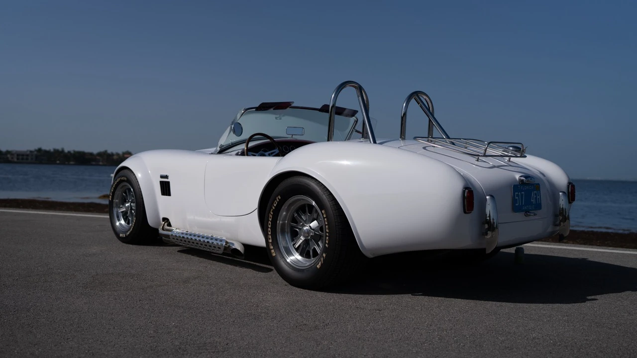 Factory Five Roadster - Image 23 of 31