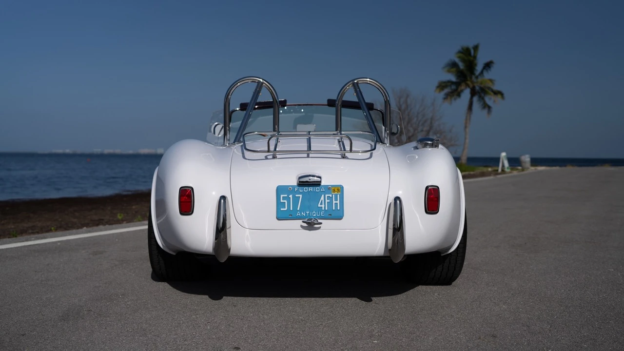 Factory Five Roadster - Image 24 of 31