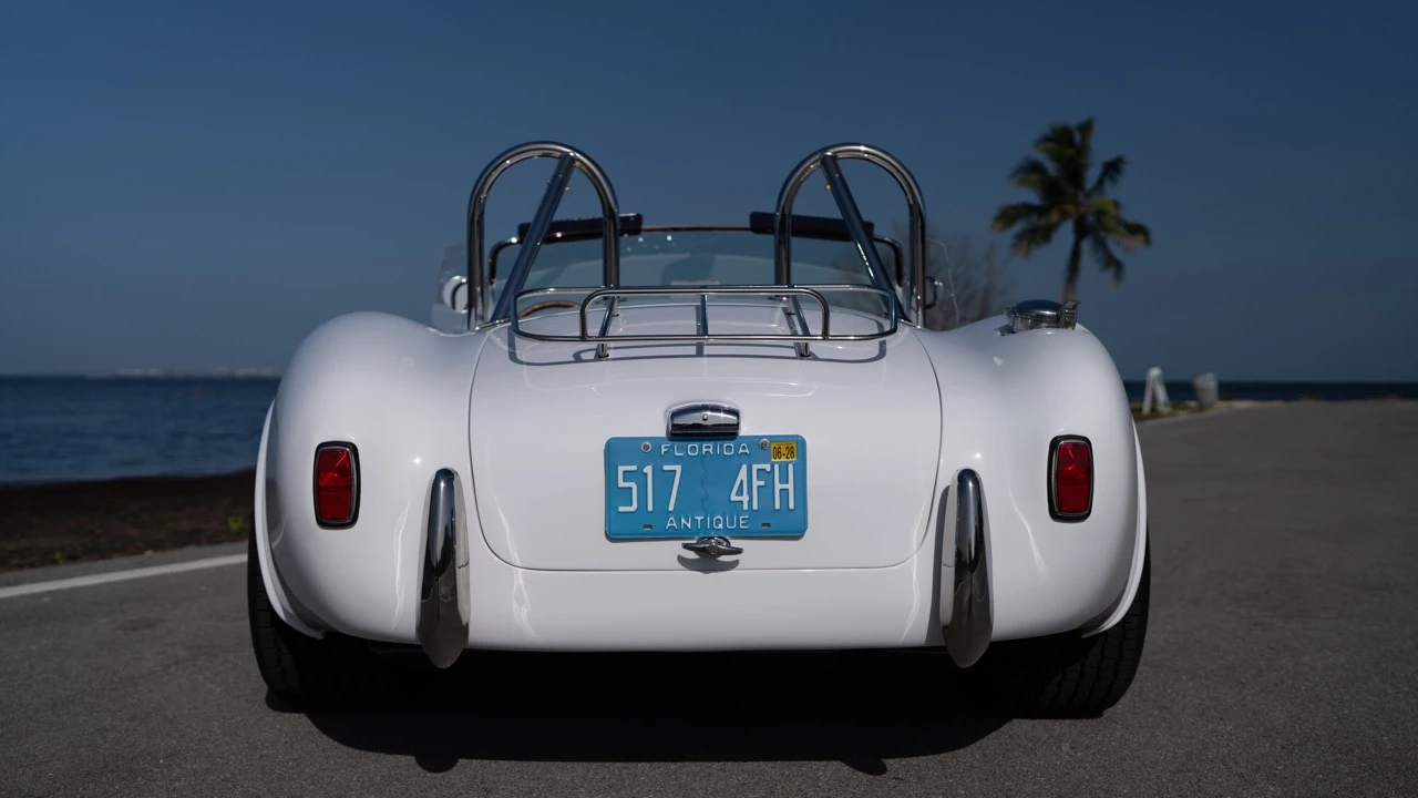 Factory Five Roadster - Image 25 of 31