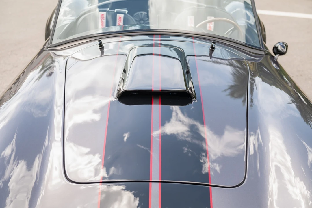 Factory Five Roadster - Image 15 of 31