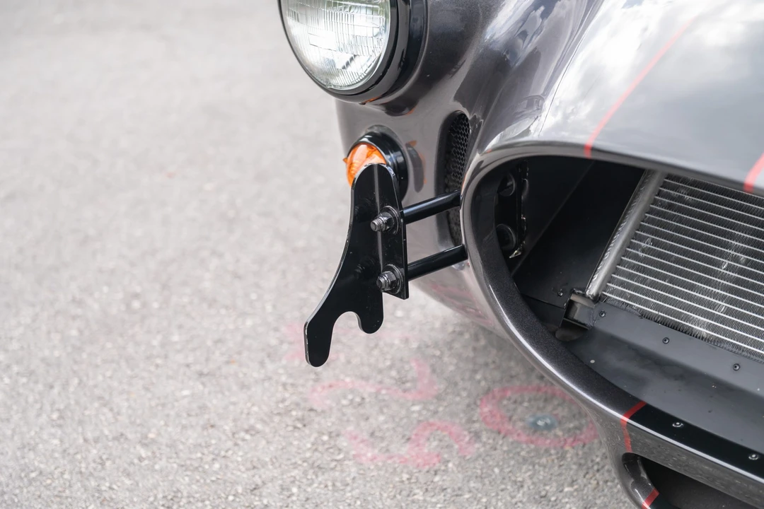 Factory Five Roadster - Image 13 of 31