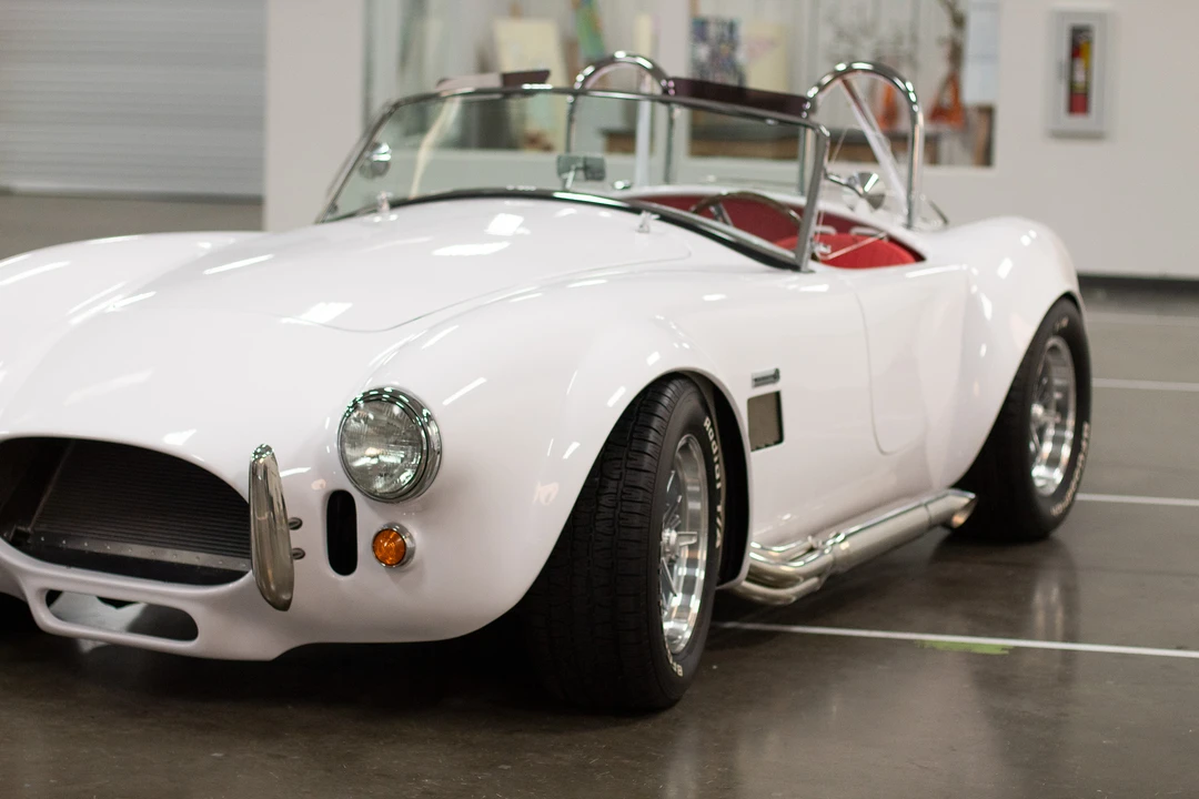 Shelby Cobra Replica - Image 24 of 31