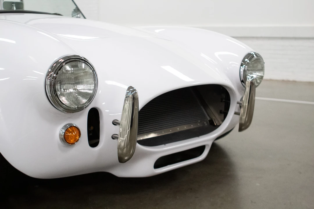 Shelby Cobra Replica - Image 27 of 31