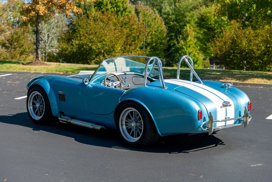 Shelby Cobra Replica - Image 31 of 31