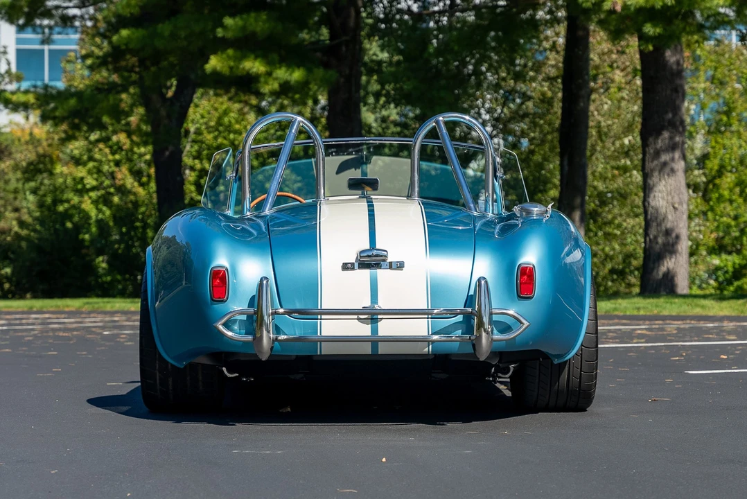 Shelby Cobra Replica - Image 24 of 31
